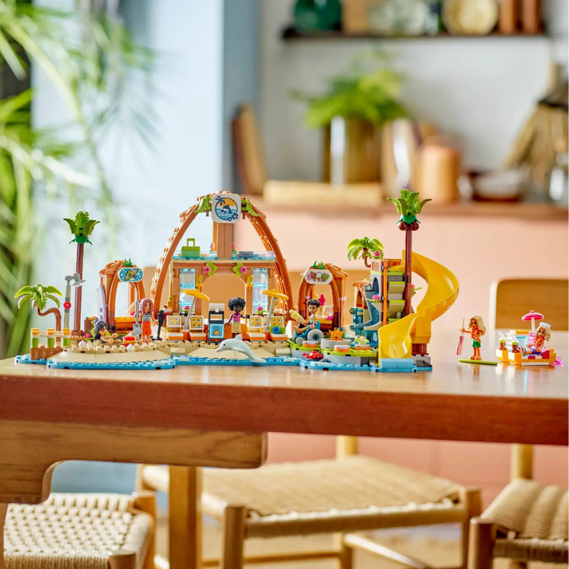 LEGO FRIENDS - FAMILY VACATION BEACH RESORT