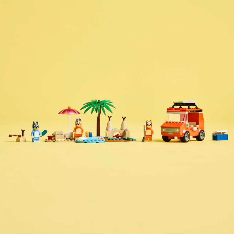 LEGO BLUEY - BLUEY'S BEACH & FAMILY CAR TRIP