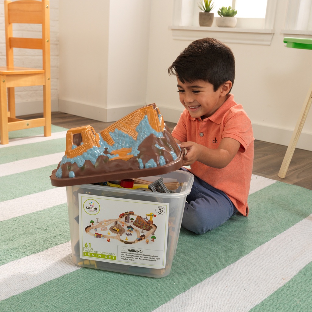 KIDKRAFT BUCKET TOP CONSTRUCTION TRAIN SET (17805)