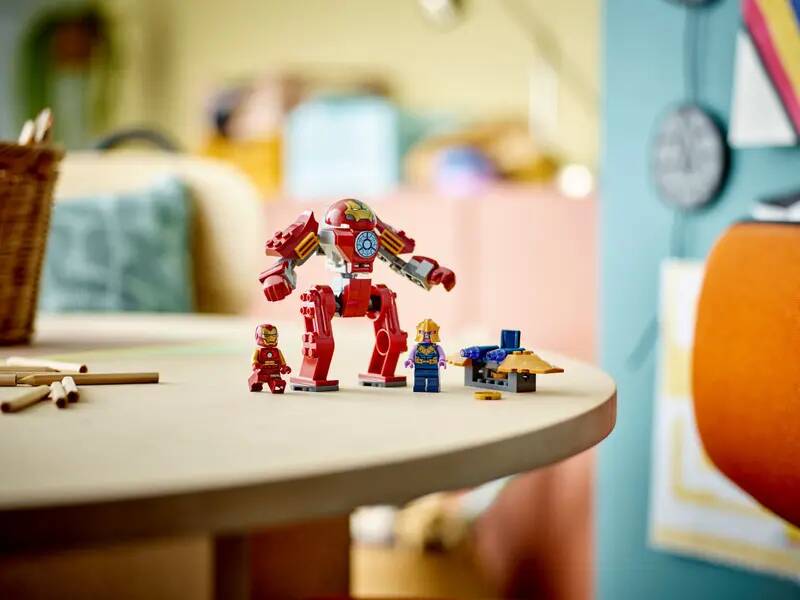 LEGO MARVEL - IRON MAN HULKBUSTER VS. THANOS