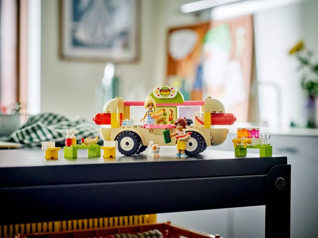 LEGO FRIENDS - HOT DOG FOOD TRUCK