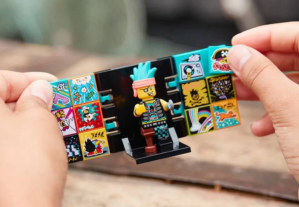 LEGO VIDIYO - PUNK PIRATE BEATBOX
