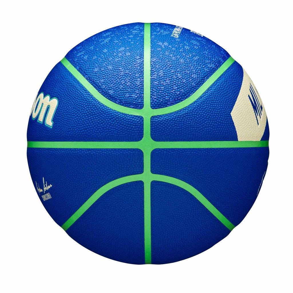 2023 NBA TEAM CITY COLLECTOR MIL BUCKS
7