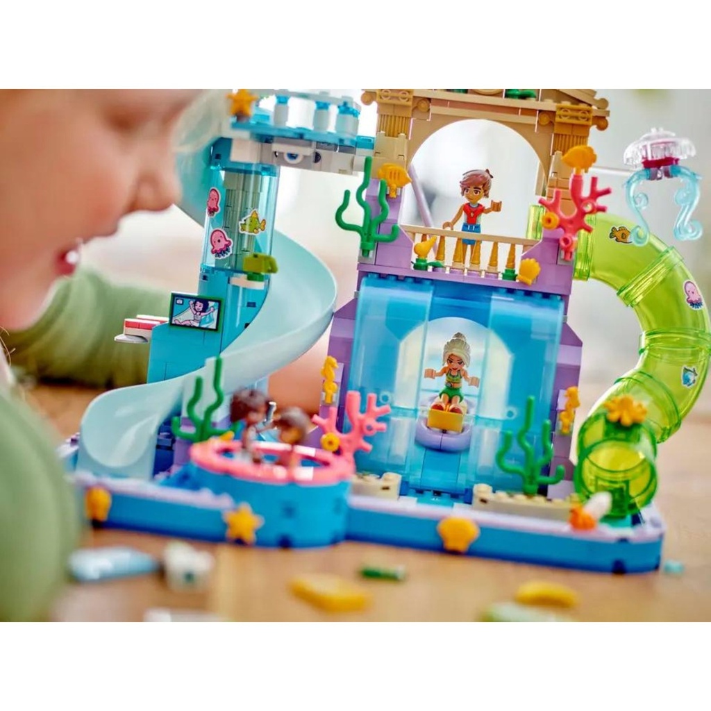 LEGO FRIENDS - HEARTLAKE CITY WATER PARK