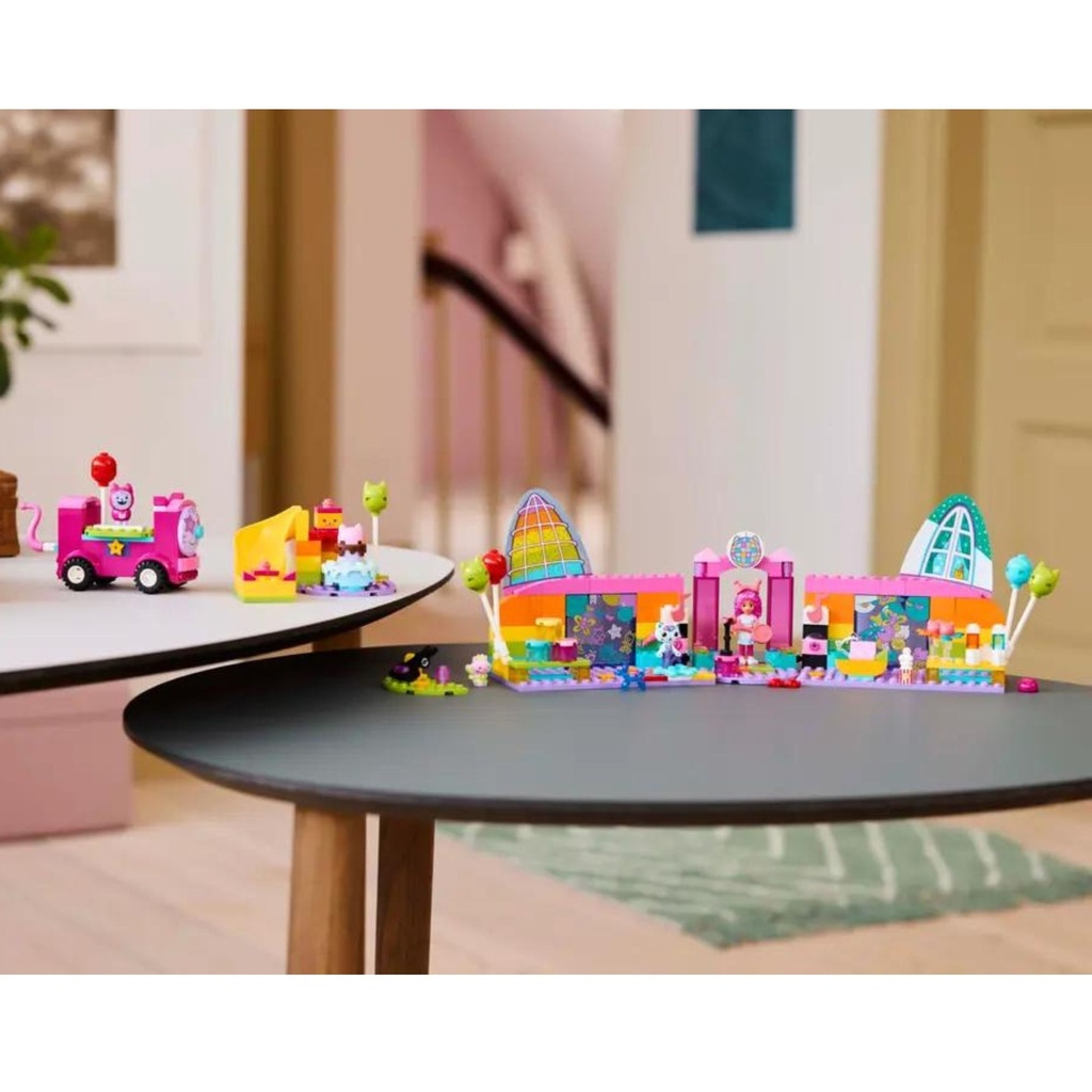 LEGO GABBY'S DOLLHOUSE - GABBY'S PARTY ROOM