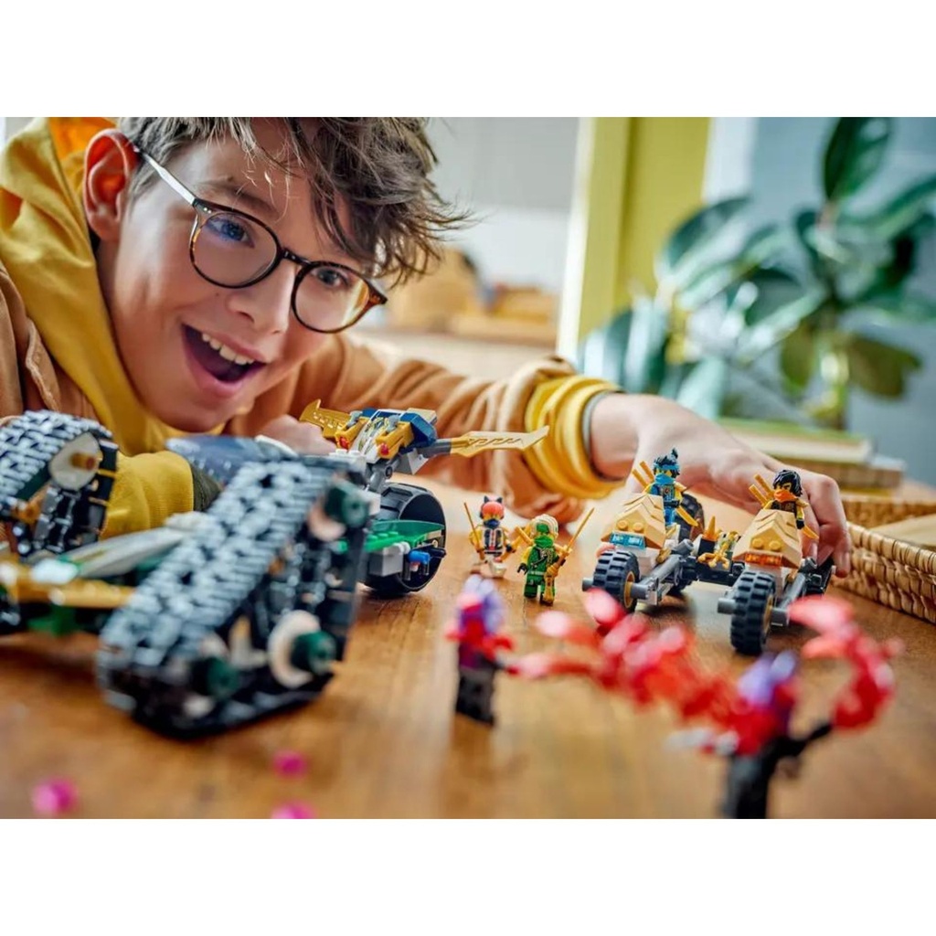 LEGO NINJAGO - NINJA TEAM COMBO VEHICLE