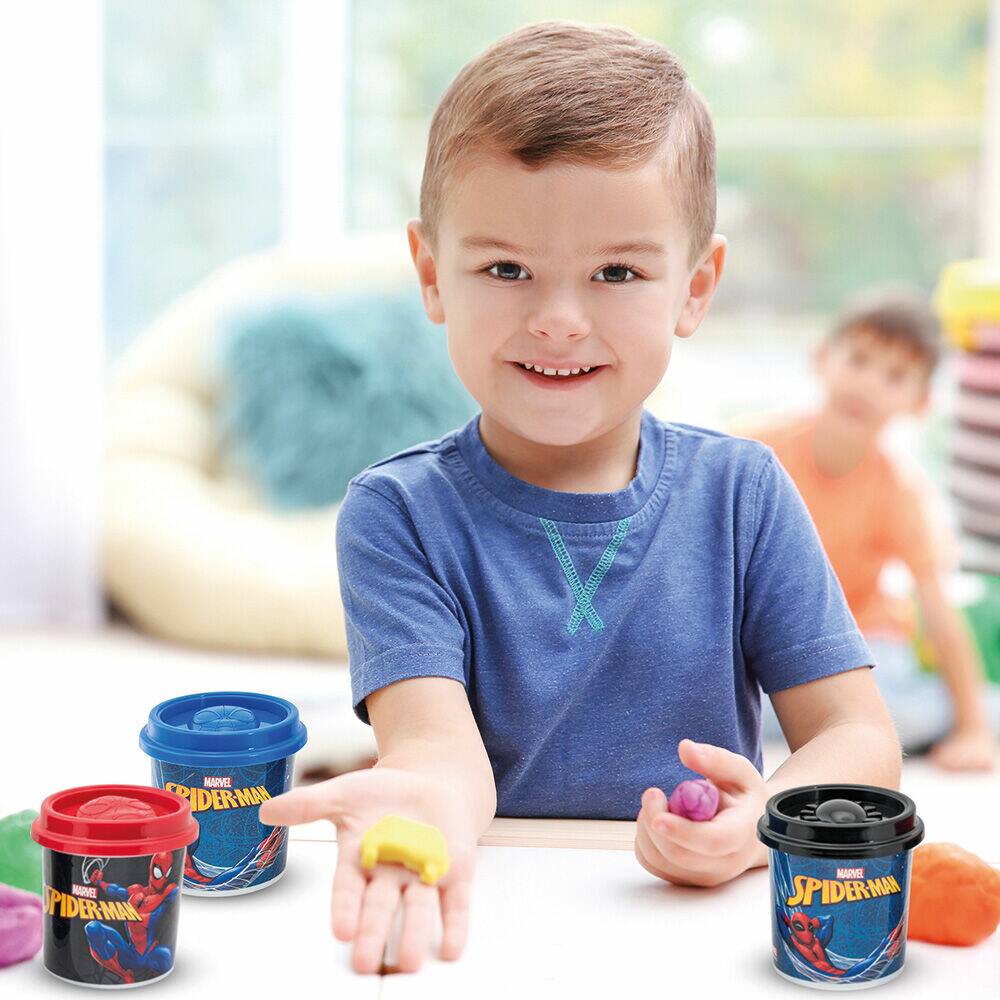 5 ΒΑΖΑΚΙΑ ΠΛΑΣΤΕΛΙΝΗΣ 4OZ ΣΕ ΣΑΚΟΥΛΑΚΙ SPIDERMAN
