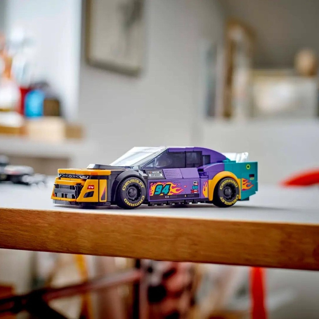 LEGO SPEED CHAMPIONS - NASCAR® NEXT GEN CHEVROLET CAMARO ZL1