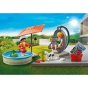 PLAYMOBIL CITY LIFE - SPLASHING FUN IN THE GARDEN