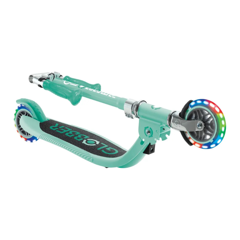 GLOBBER ΠΑΤΙΝΙ JUNIOR FOLDABLE FLOW LIGHTS MINT