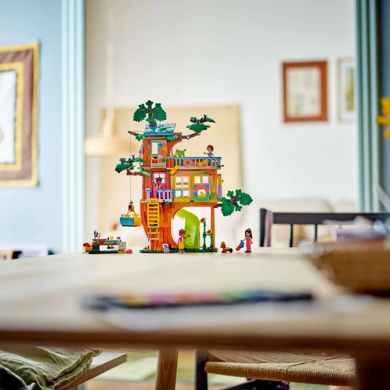 LEGO FRIENDS - FRIENDSHIP TREE HOUSE HANGOUT