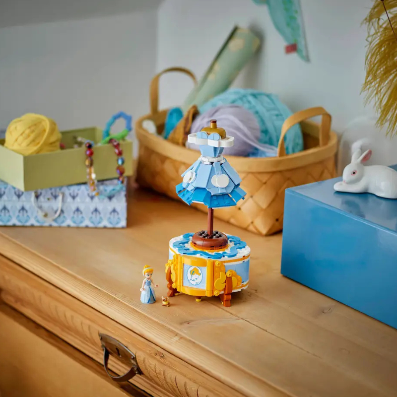 LEGO DISNEY - CINDERELLA'S DRESS 