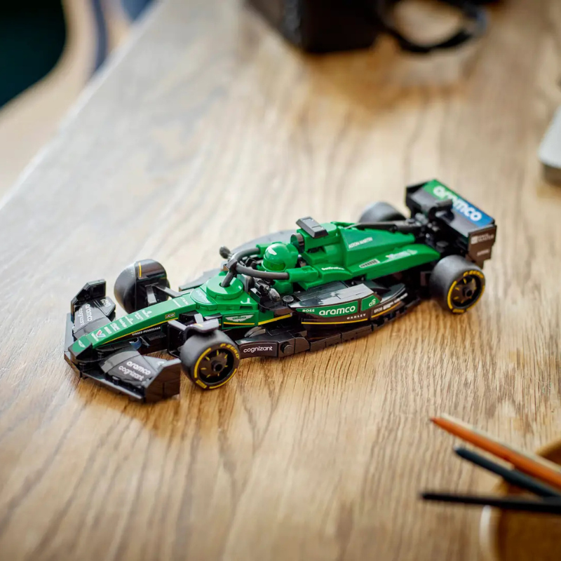 LEGO SPEED CHAMPIONS - ASTON MARTIN ARAMCO F1® AMR24 RACE CAR