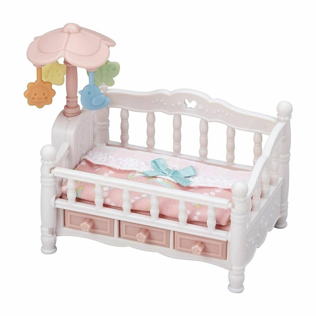 SYLVANIAN CRIB WITH MOBILE