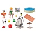 PLAYMOBIL CITY LIFE - SPLASHING FUN IN THE GARDEN