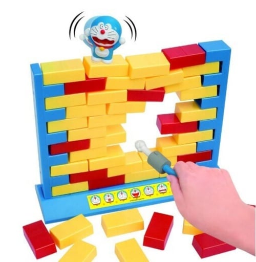 [EP7453] DORAEMON WALL GAME CRUSH